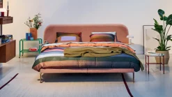 Bed Element Lush met nachttafels en Cool Motion 2 matrassen