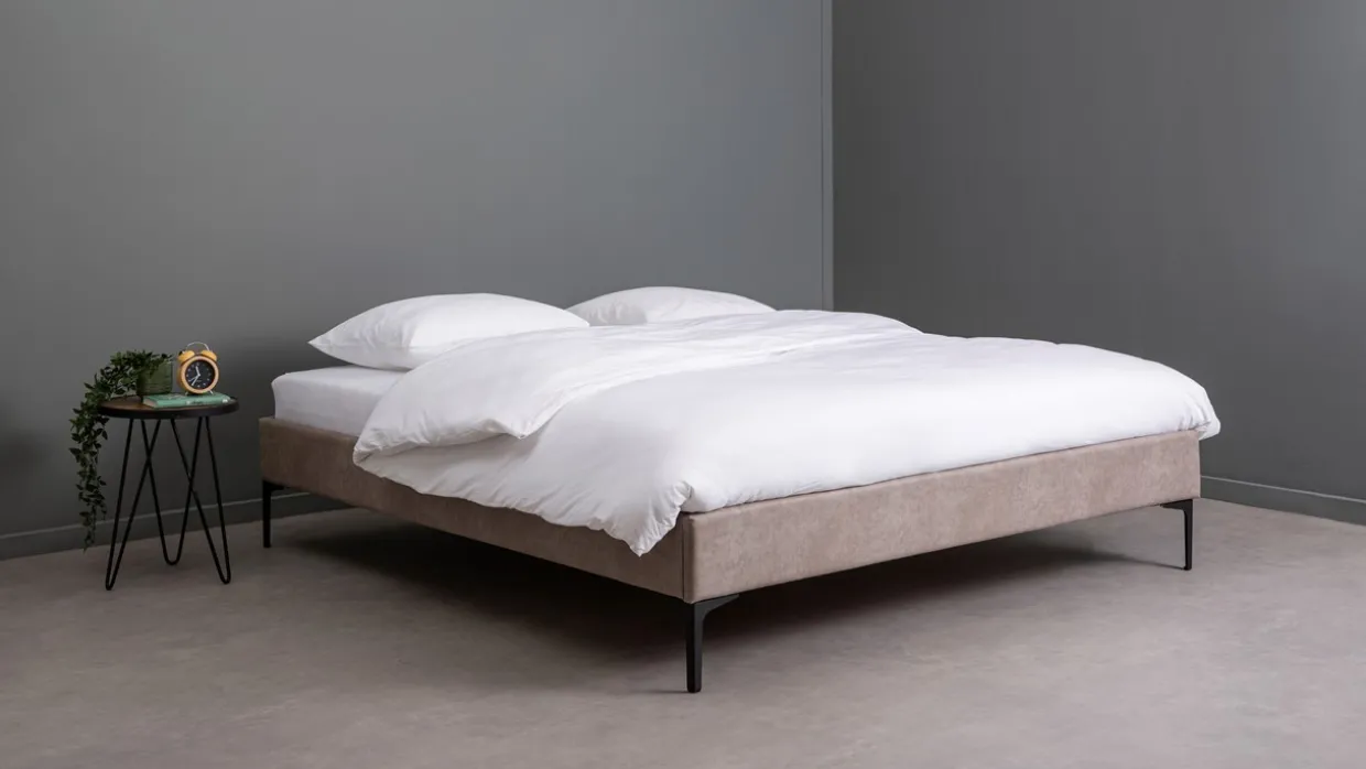 Bed Nova