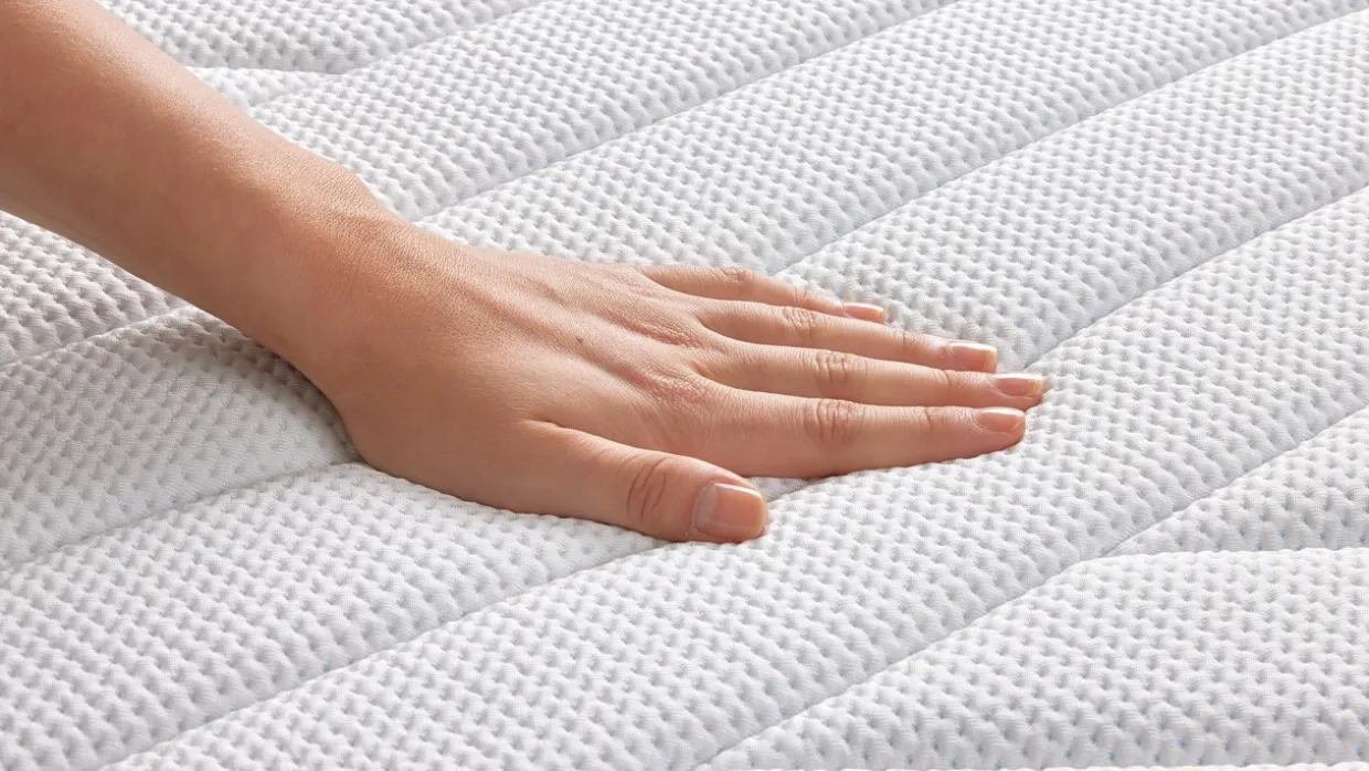 TEMPUR Pro® Luxe CoolQuilt matras - medium stevig